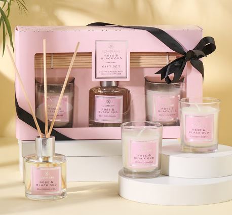 Rose And Oud Candle Ensemble
