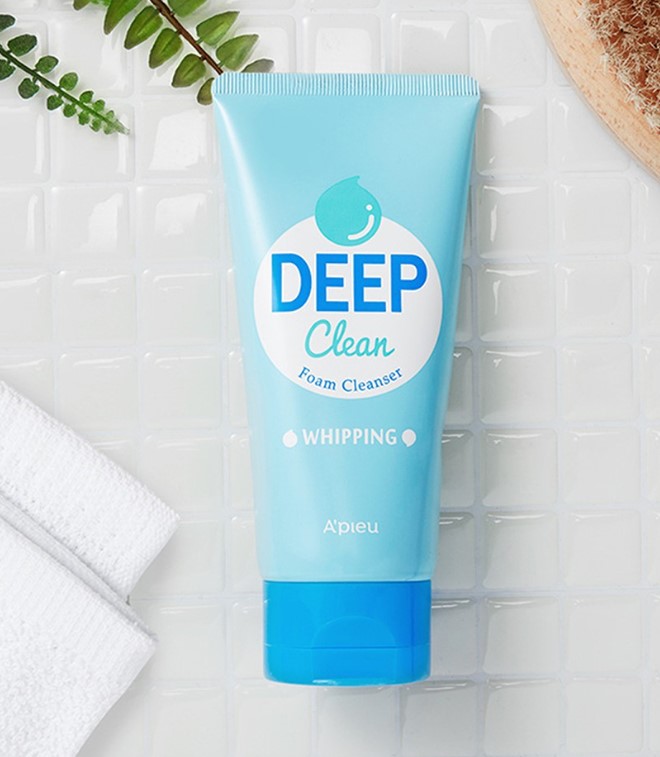 Deep Clean Foam Cleanser