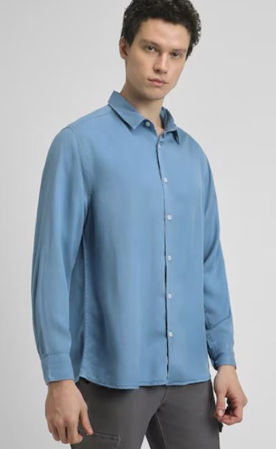 Men Blue Solid Shirt