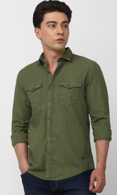 Men Green Slim Fit Solid Full Sleeves Casual Shirt