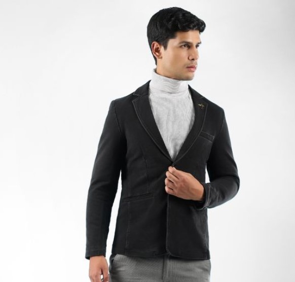 Black Single Breasted Blazer