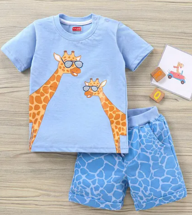 Half Sleeves T-Shirt & Shorts Animal Print