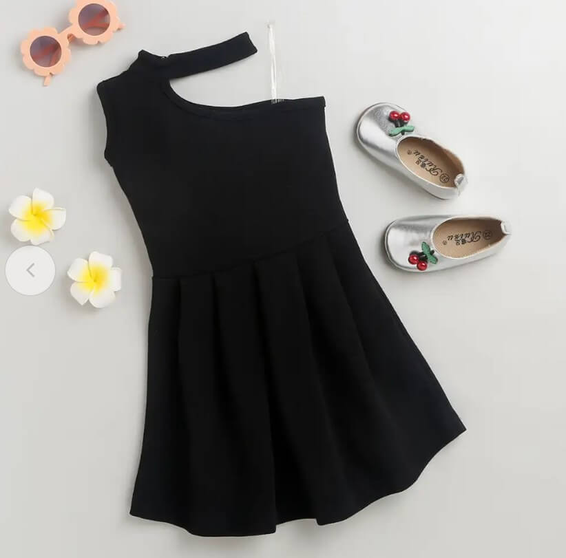 Girls Black Solid Sleeveless Party Dress