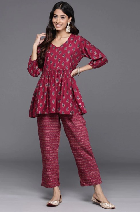 Printed Silk Blend Top With Trousers