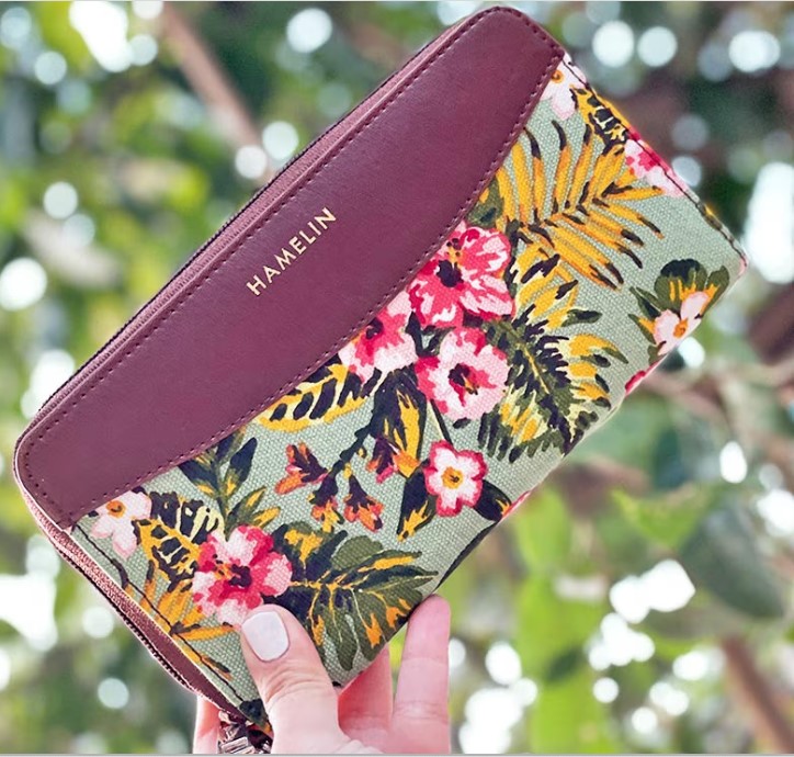 The Perfect Pouch Purse