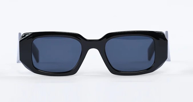 Devine Oval Black Sunglasses