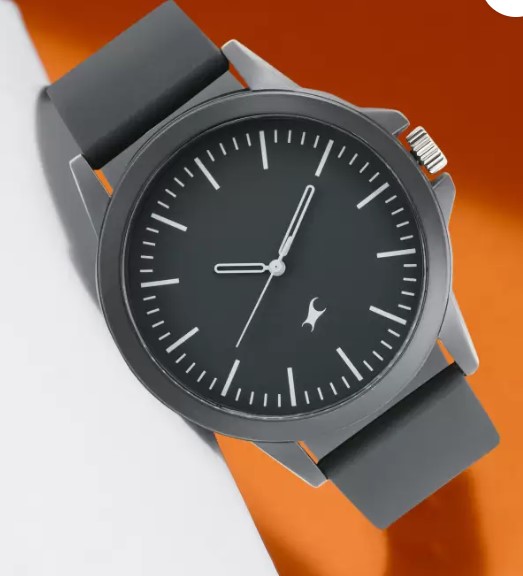 Minimalists Analog Watch