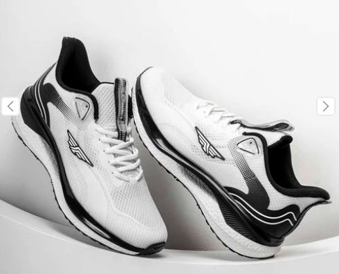 Men's Flow + White Running Shoes