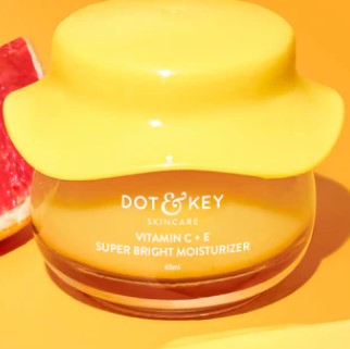 Vitamin C + E Moisturizer for Glowing Skin